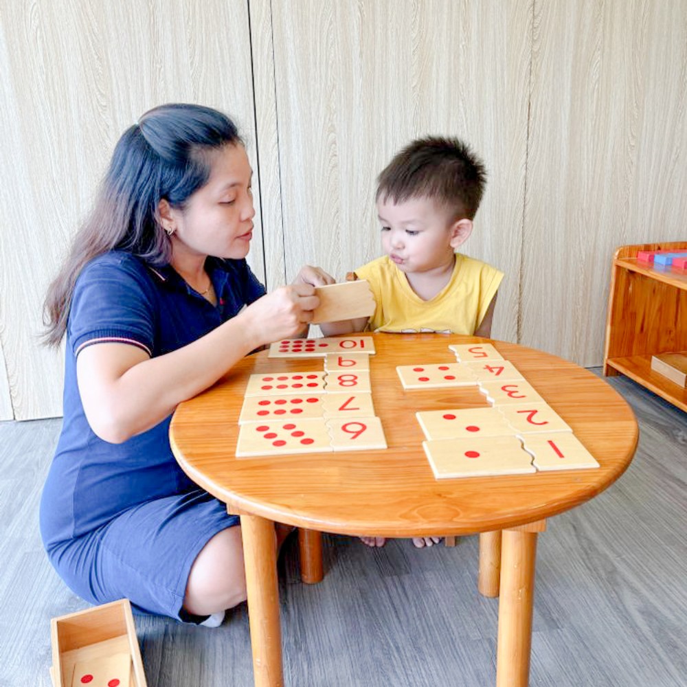 Lợi ích của giáo cụ Montessori đối với trẻ từ 0 – 3 tuổi