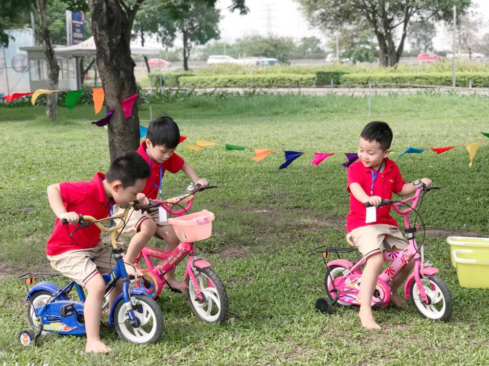 Trường mầm non Rainbow Montessori