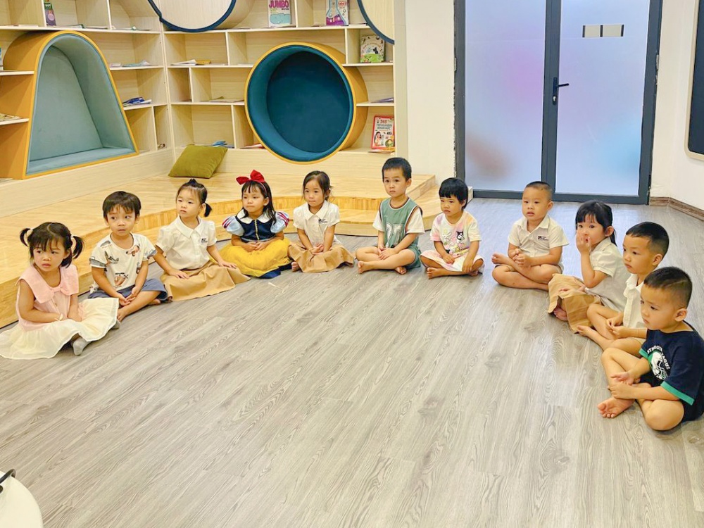 Dịch vụ và chương trình đào tạo