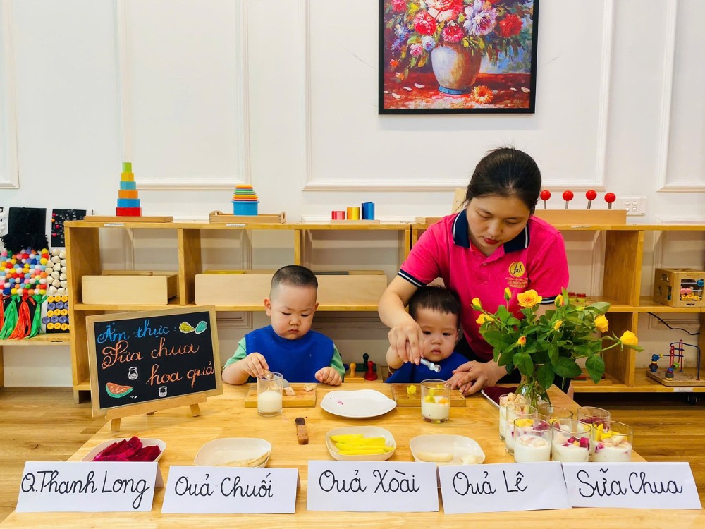 Trường mầm non Song ngữ Montessori Hà Nội