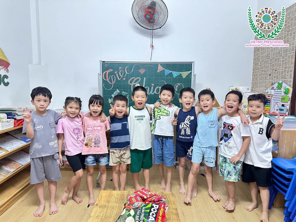 Trường mầm non song ngữ Việt Mỹ Montessori 