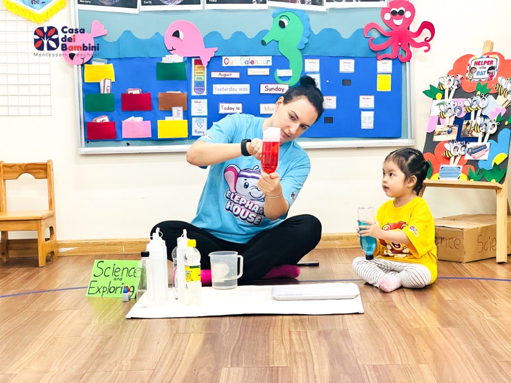 day con theo phuong phap montessori (4)