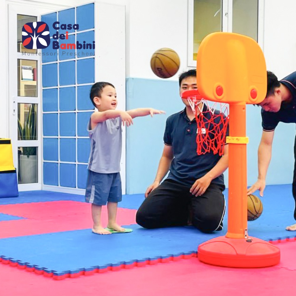 trang tri lop hoc mam non theo montessori 5