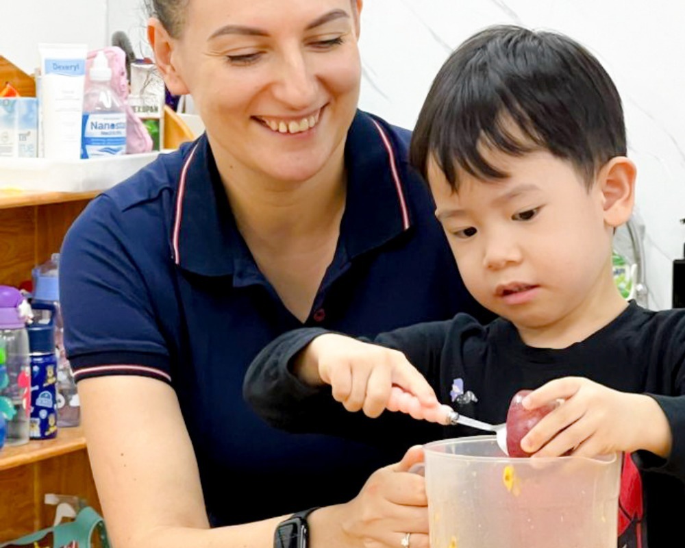 Casa dei Bambini luôn tổ chức các tiết học trải nghiệm cho trẻ mầm non thú vị