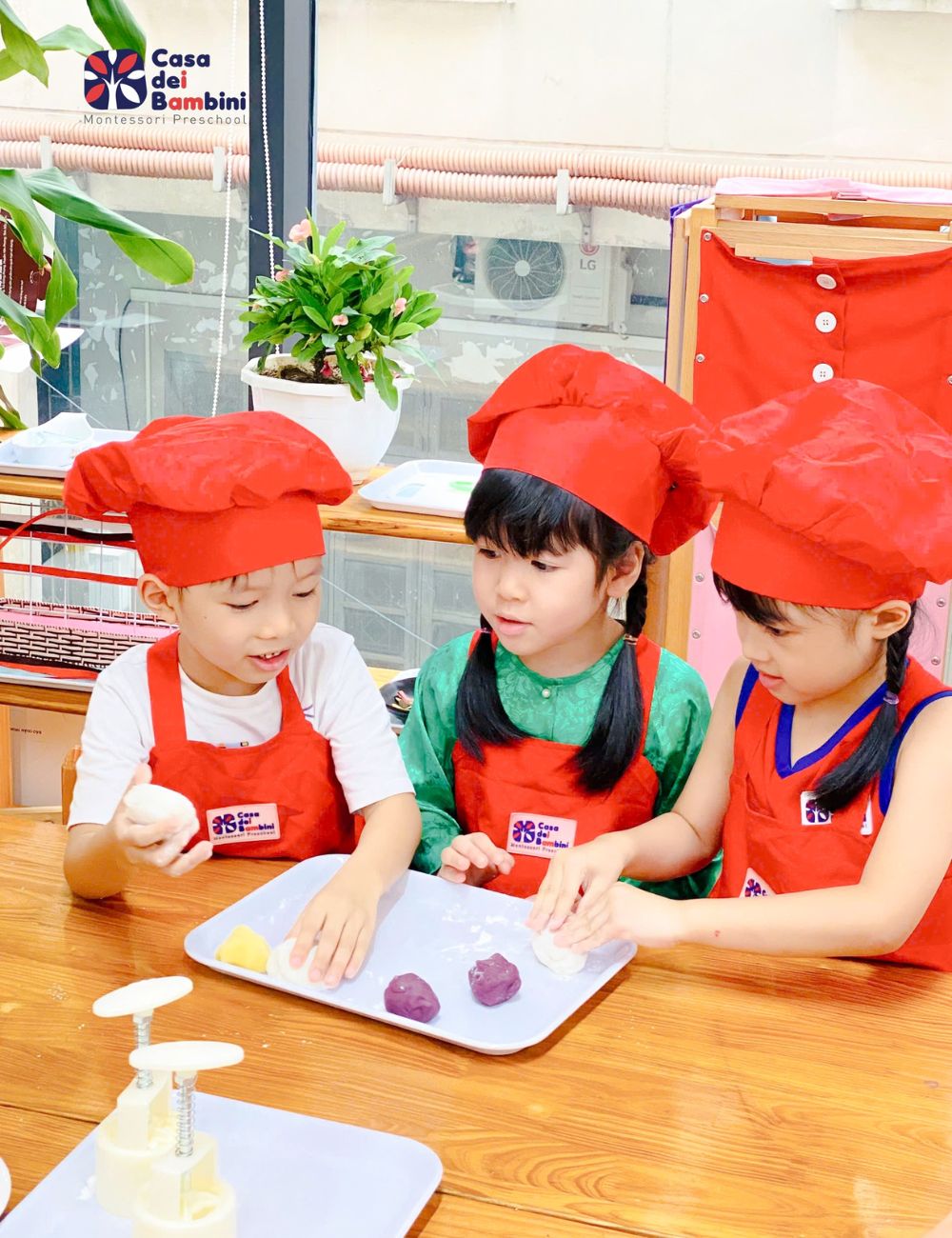 Vai trò của giáo cụ Montessori thực hành cuộc sống đối với trẻ
