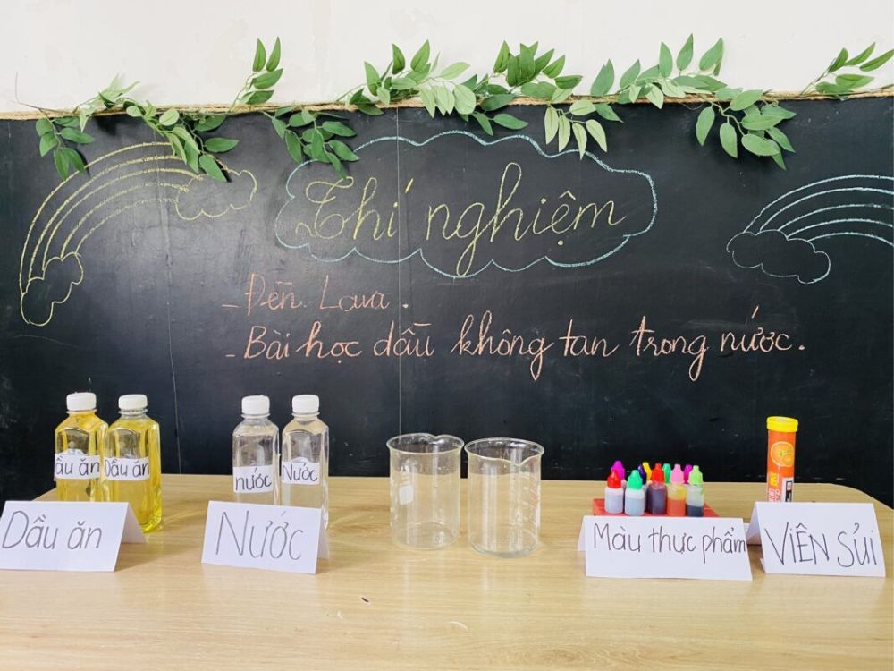 Thí nghiệm vui cho bé về phản ứng hóa học: Đèn dung nham