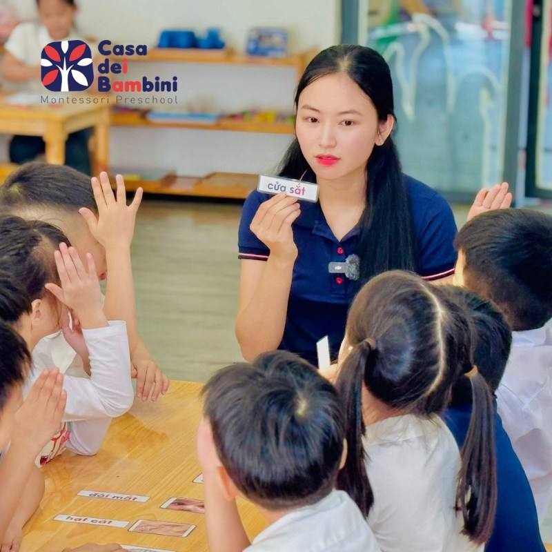 Vì sao không nên cho trẻ học lớp 1 quá sớm hoặc quá muộn
